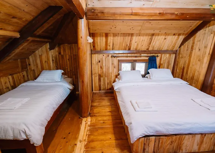 Tvpalm Ecolodge