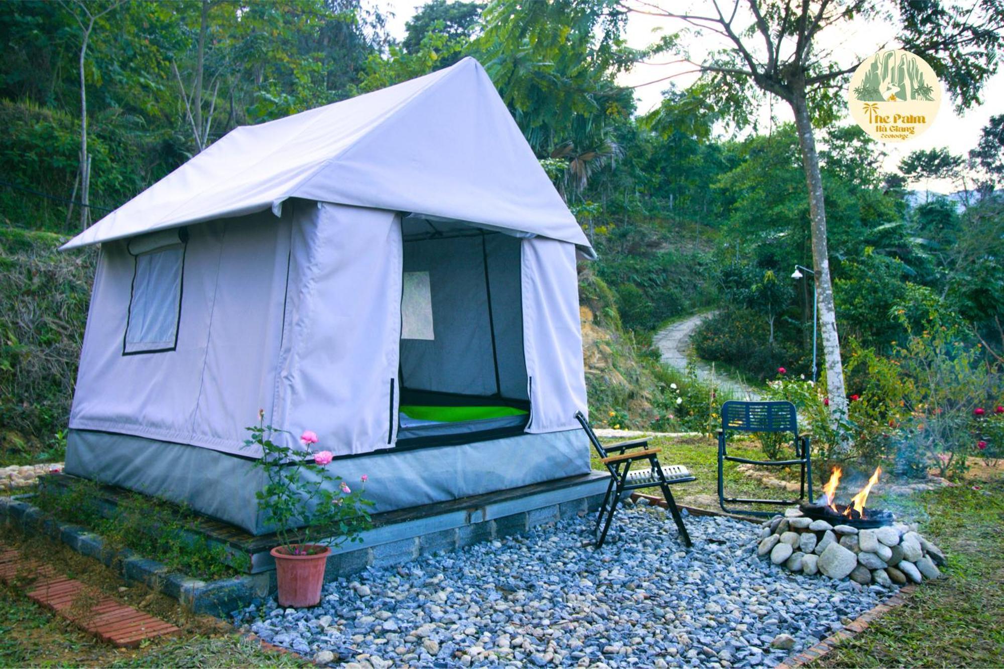 Tvpalm Lodge