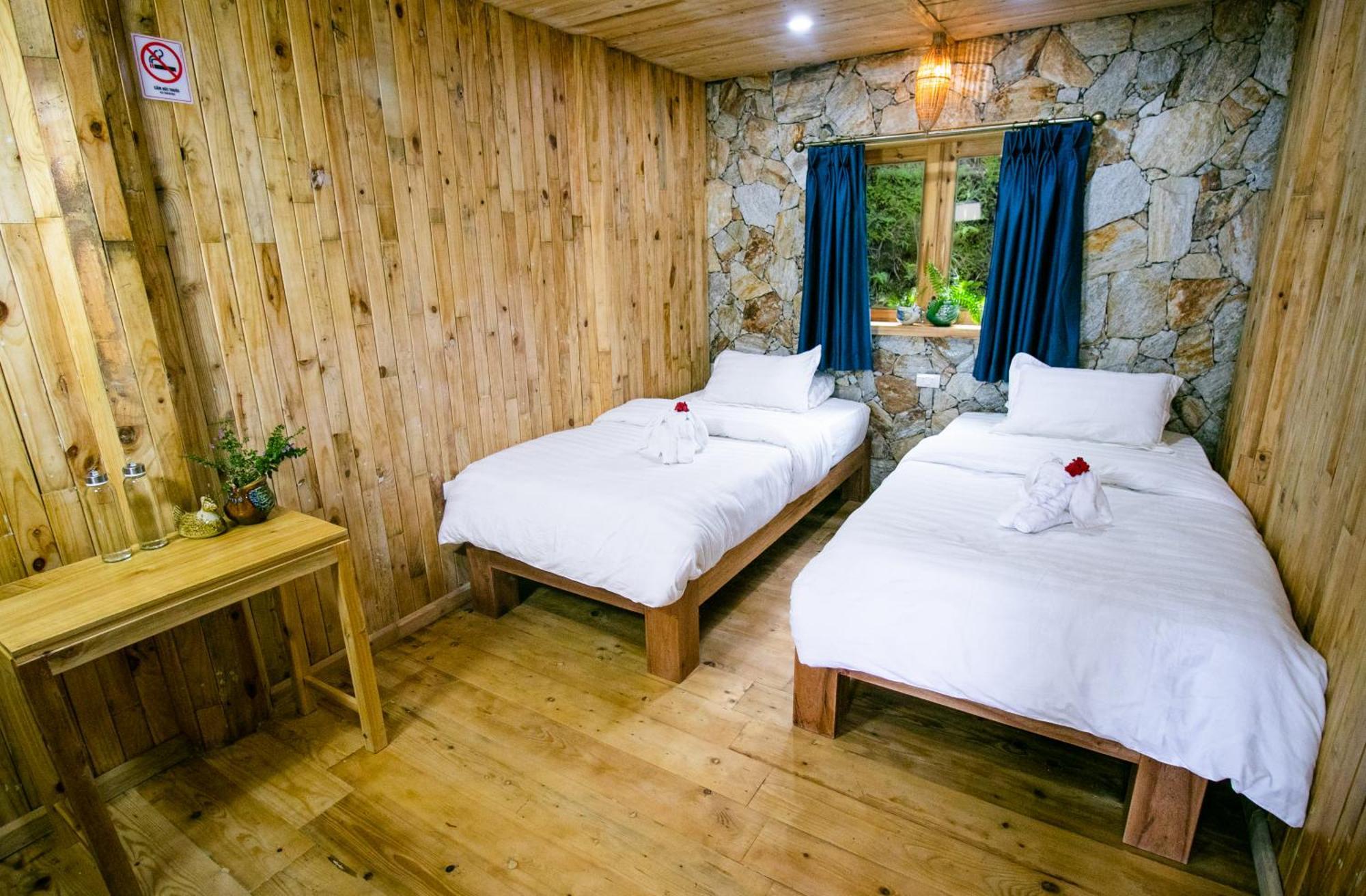 Lodge Tvpalm